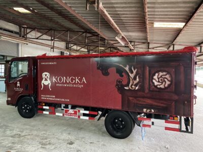 สติ๊กเกอร์ติดรถบรรทุก