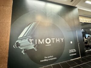 สติ๊กเกอร์ติดผนังปูนภายนอก