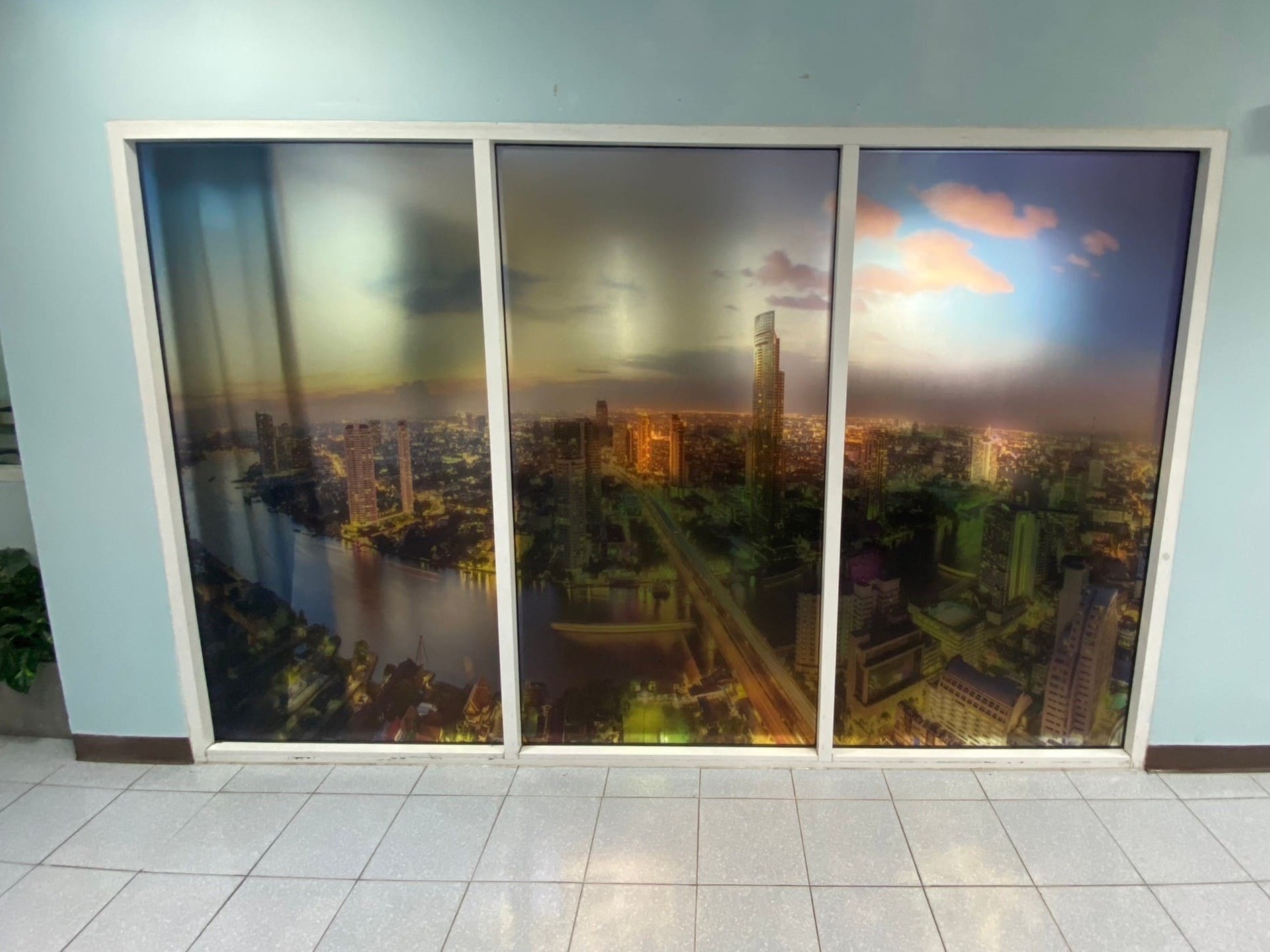 พิมพ์สติ๊กเกอร์ฝ้าติดกระจก