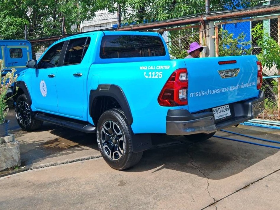 รับติดสติ๊กเกอร์รถกระบะ