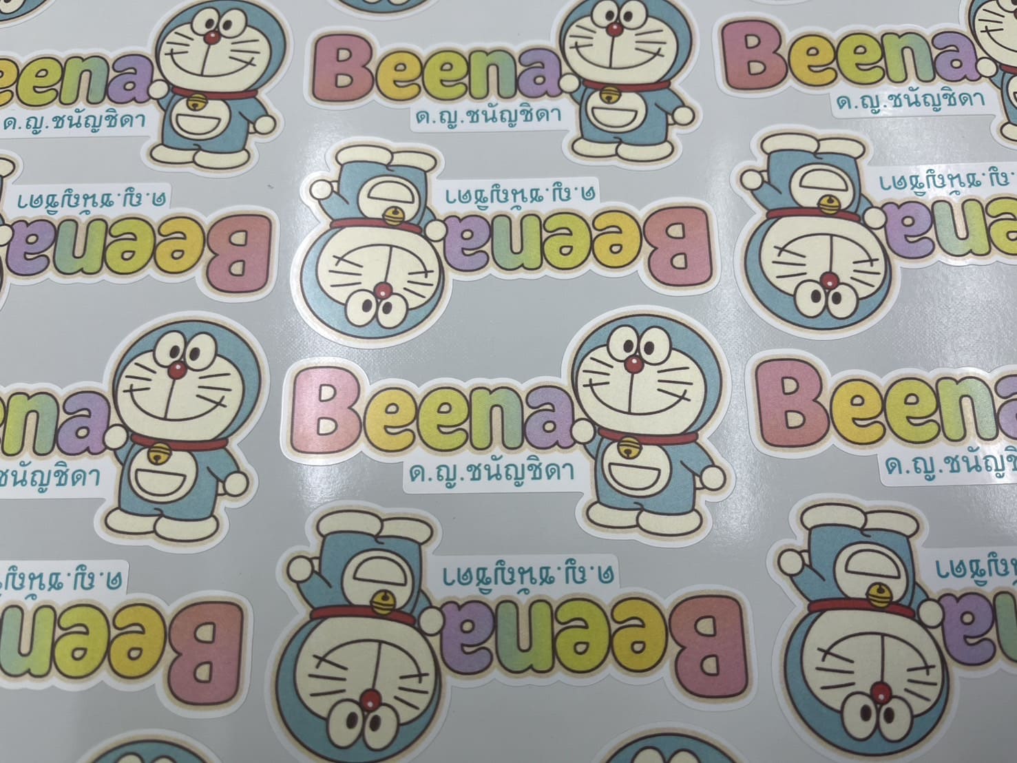 รับทำสติ๊กเกอร์ไดคัทการ์ตูน