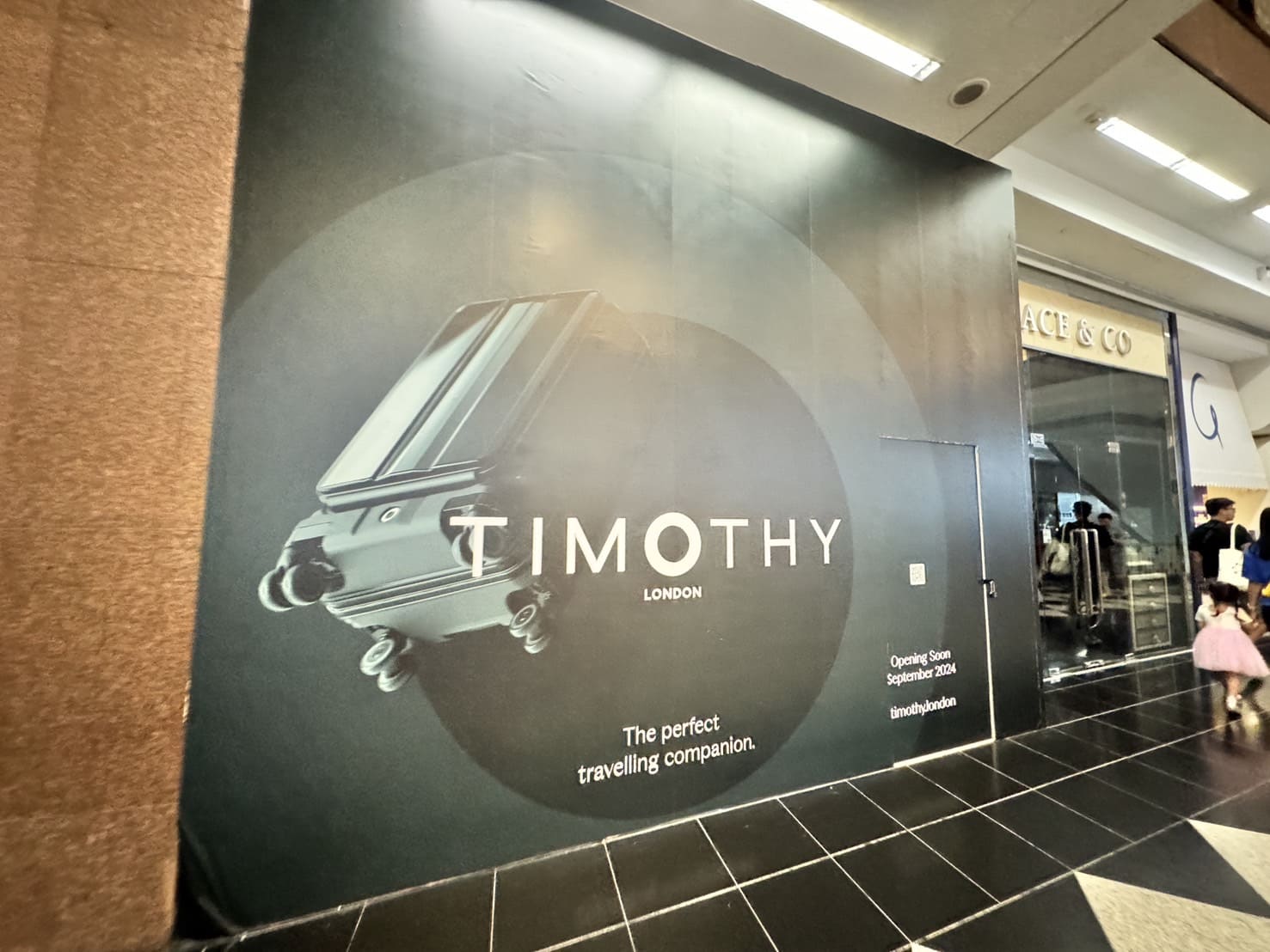 สติ๊กเกอร์ติดผนังปูน โปรโมทร้าน