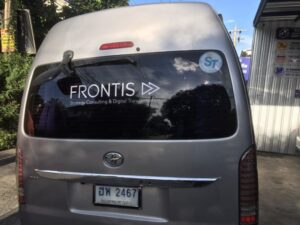 สติ๊กเกอร์ติดกระจกรถตู้