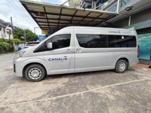 สติ๊กเกอร์ติดรถตู้