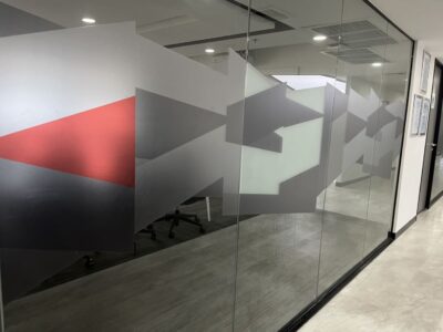 สติ๊กเกอร์ฝ้าติดกระจก