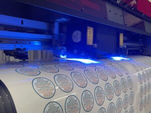 ปริ้นสติ๊กเกอร์ไดคัท