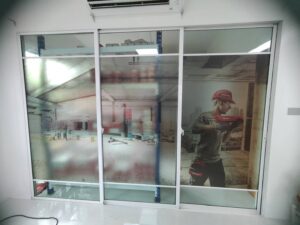 สติ๊กเกอร์ฝ้าติดกระจก