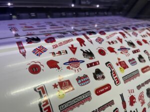 ปริ้นสติ๊กเกอร์ไดคัท