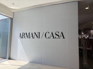 สติ๊กเกอร์ติดผนังตามสั่ง