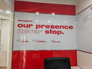 สติ๊กเกอร์ติดผนังตามสั่ง