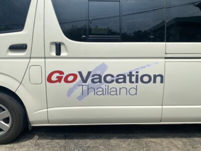 สติ๊กเกอร์ไดคัทติดรถ