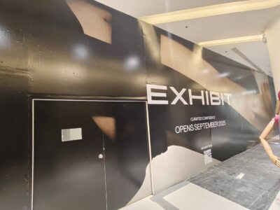 สติ๊กเกอร์ติดผนังก่อสร้าง