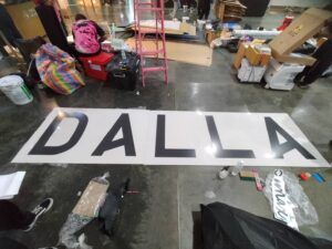 ตัดสติ๊กเกอร์ติดพื้น