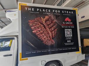 โรงพิมพ์สติ๊กเกอร์ติดรถ คุณภาพ