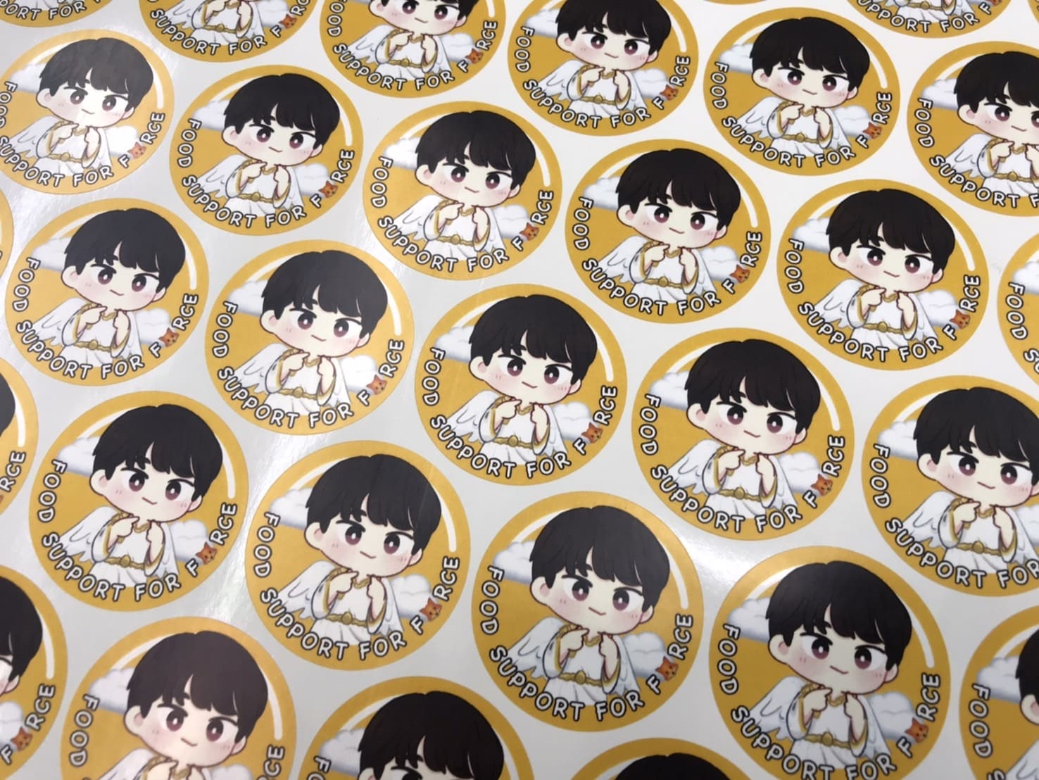 ฉลากสินค้าติดแก้ว