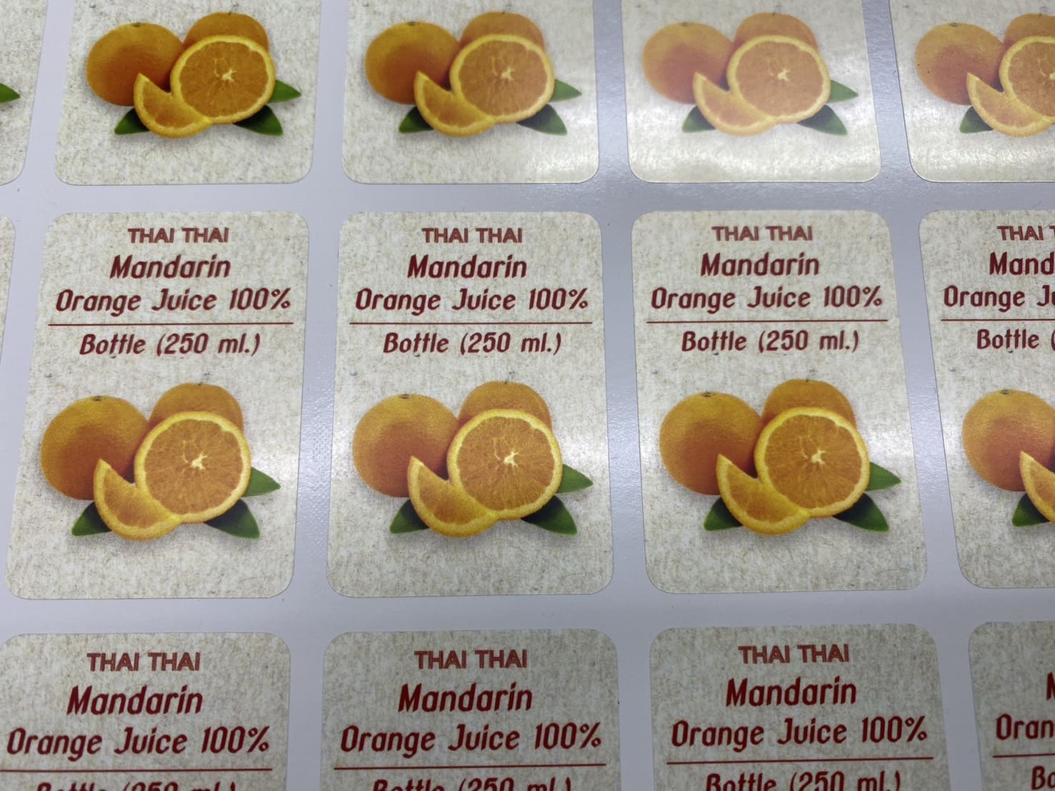 ร้านพิมพ์ฉลากสินค้า กันน้ำ
