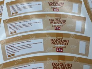 พิมพ์สติ๊กเกอร์โลโก้ ฉลากสินค้า