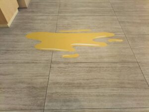 พิมพ์สติ๊กเกอร์ติดพื้น