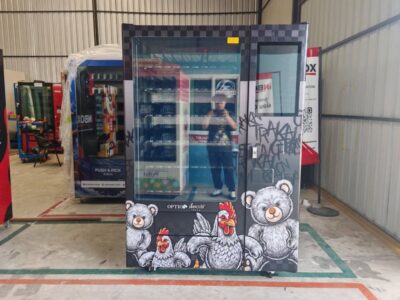 สติ๊กเกอร์ติดตู้ VENDING